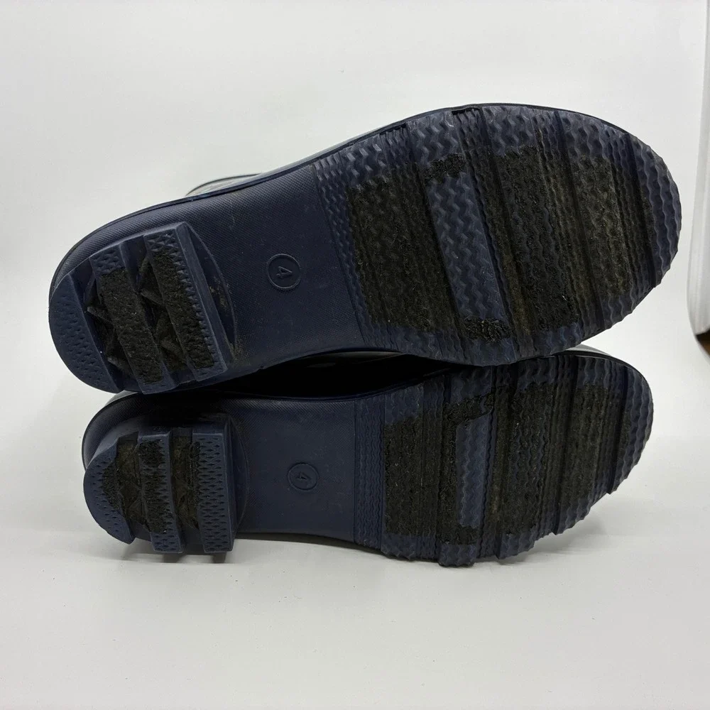 Cat & Jack rain boots Big Girl Sz 4 navy‎ blue with polka dots